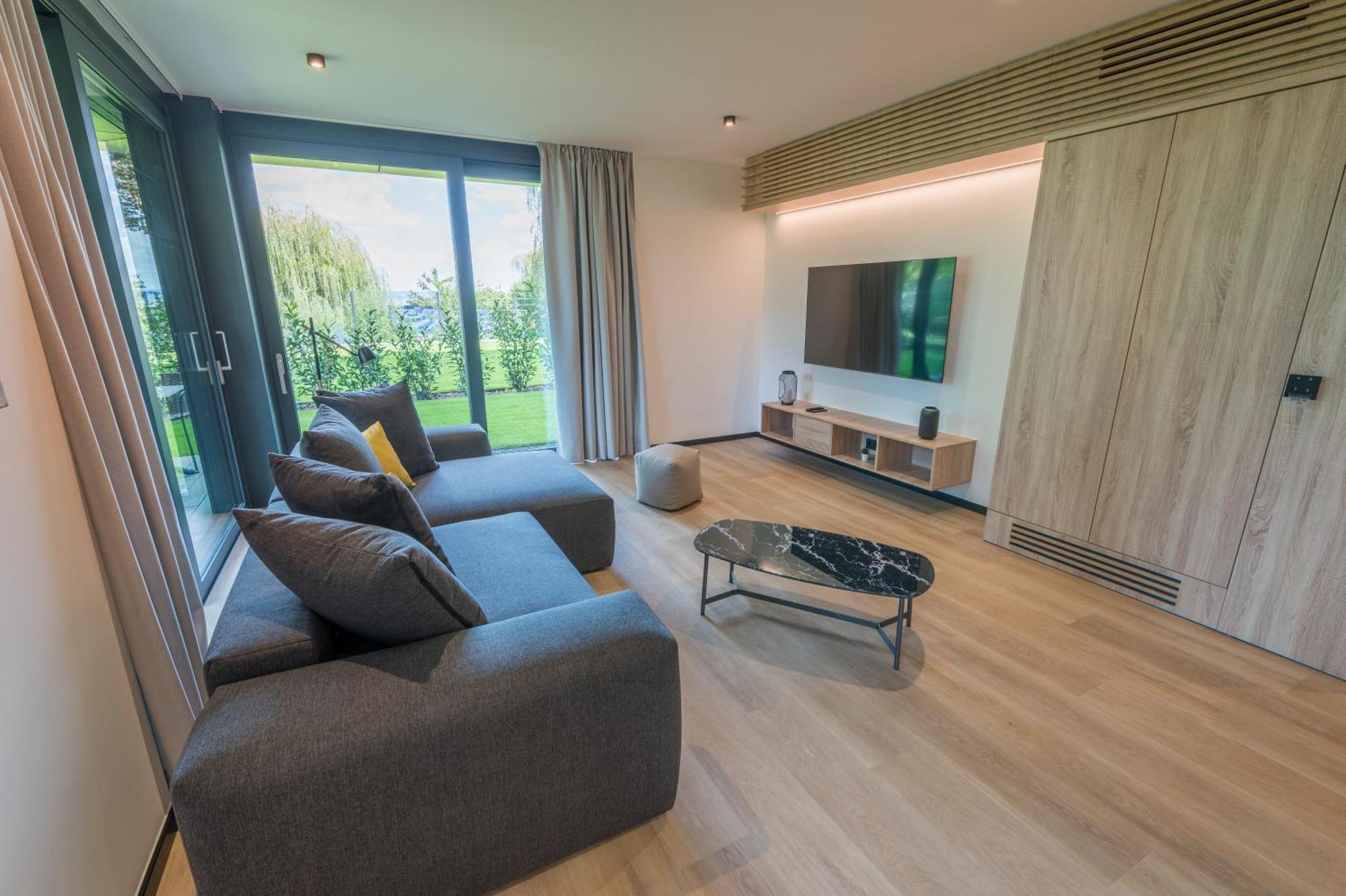 Bj81 Suite Hotel Siófok Eksteriør billede